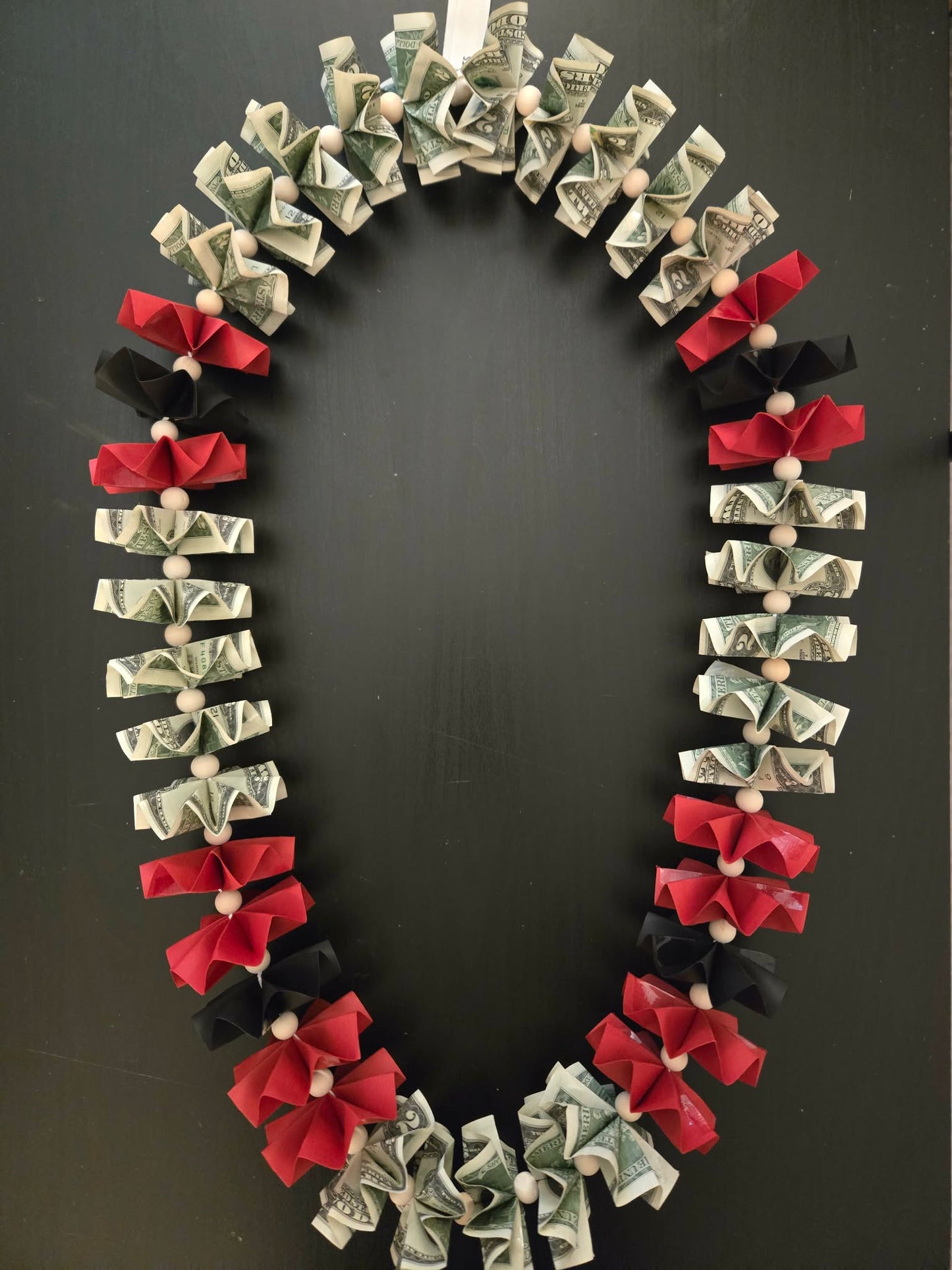 Classic Money Lei: RED