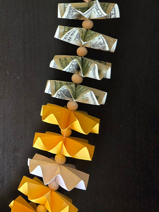 Classic Money Lei: YELLOW