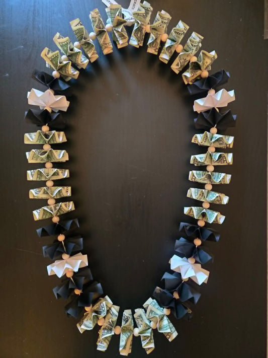 Classic Money Lei: BLACK