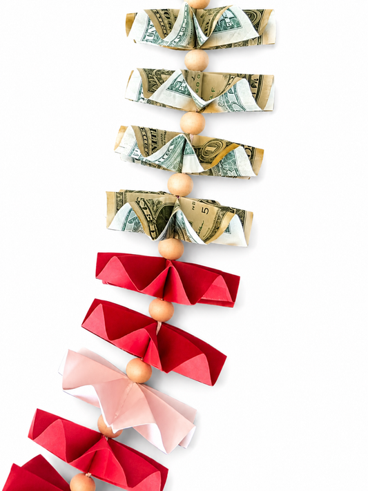 Classic Money Lei: RED