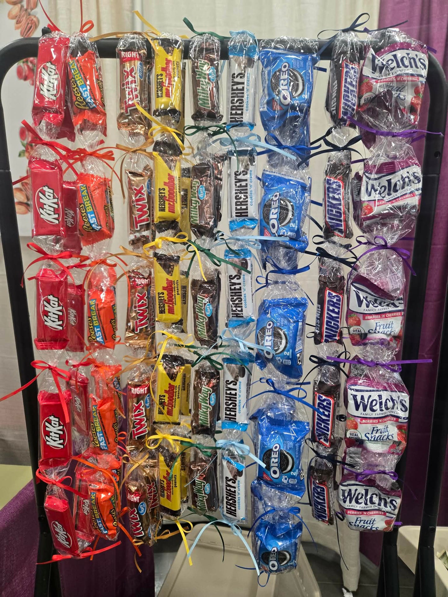 Candy Lei: REESE'S