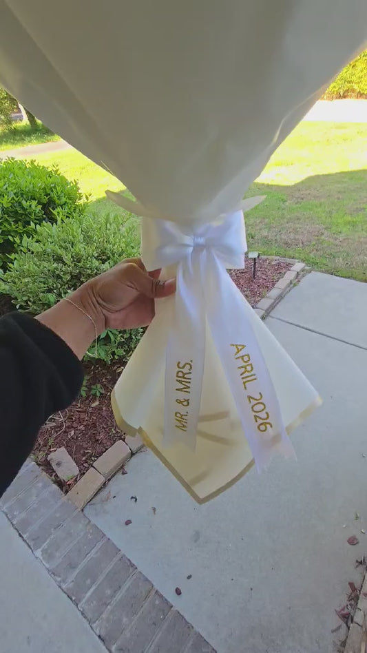 Large Money Bouquet: WHITE